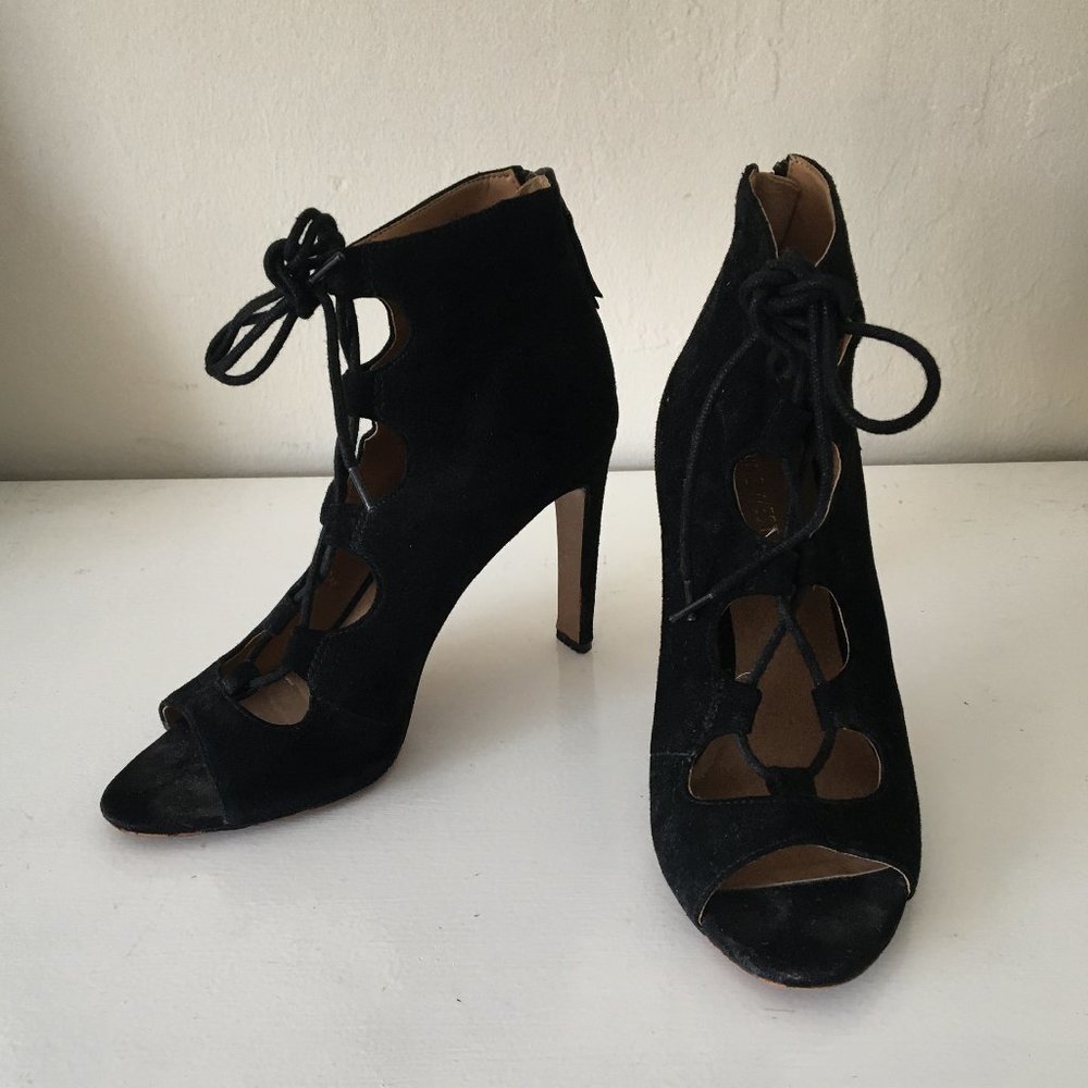 criss cross heels black
